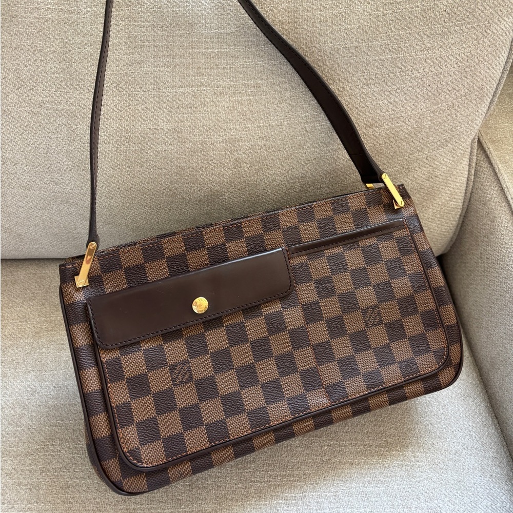 SOLD Louis Vuitton Damier Ebene Aubagne